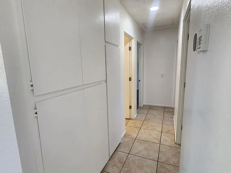 73477 Desert Dr — Photo 8