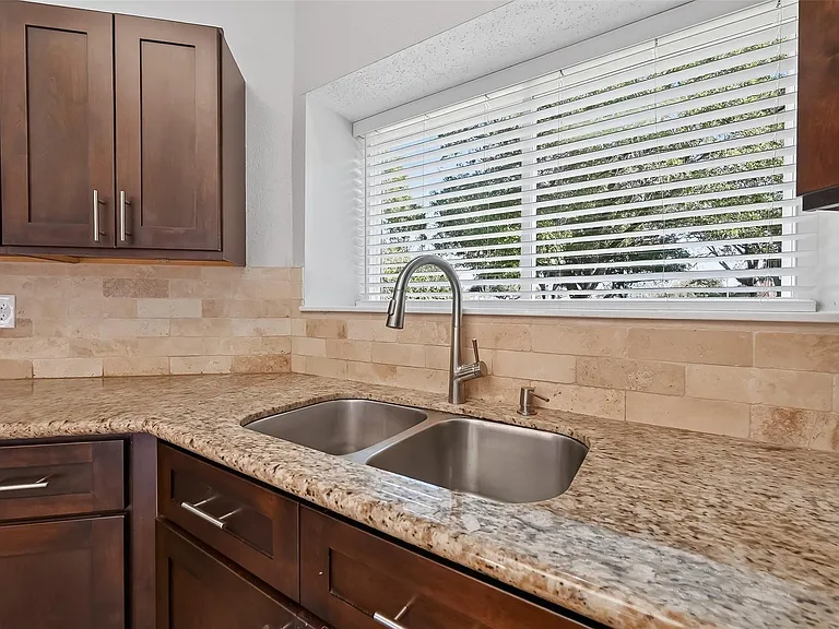3126 Lakefield Way — Photo 14
