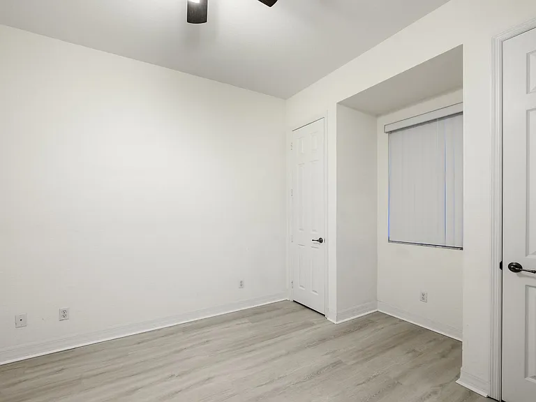 1340 Rock Dove Ct #144 — Photo 6