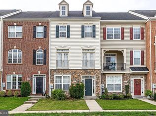 42425 Redstone Ter, Ashburn, VA 20148