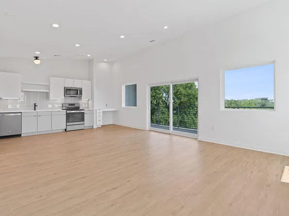 100 W Mockingbird Ln #302, Austin, TX 78745