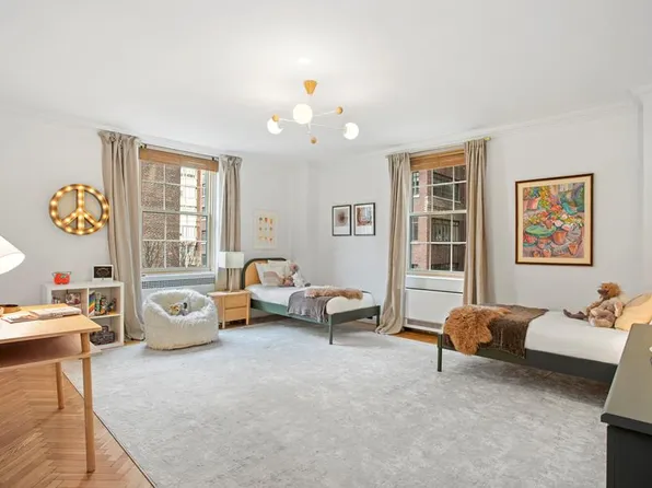 120 East End Avenue image 11 of 15