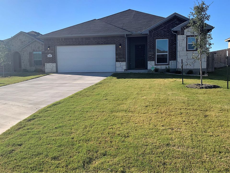 968 Aurora Grove Bend