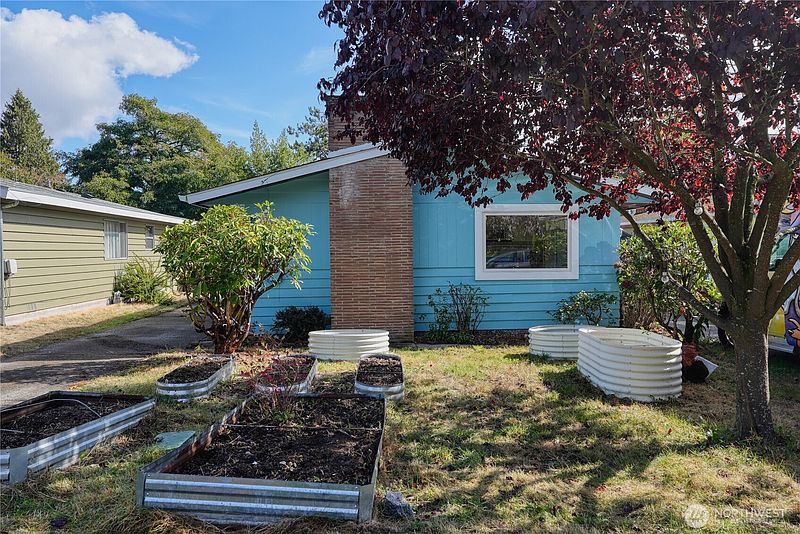 2nd image of 9016 12th Avenue NW