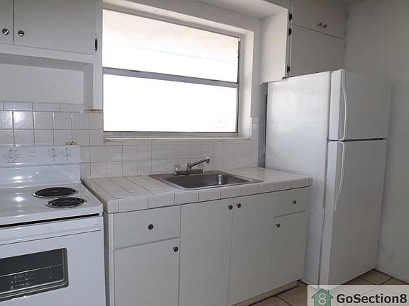 3rd image of 1600 NW 7th Ct APT 101