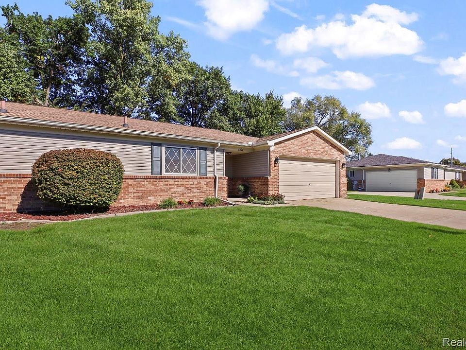 16891 N Gardenia Dr, photo 2