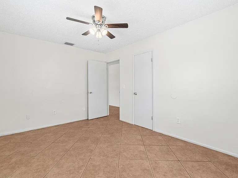 4764 Gulfstream Rd — Photo 15