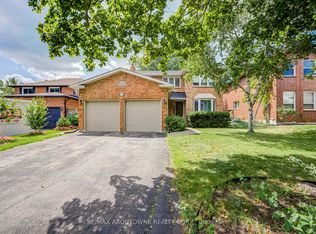 1108 Notley Cres, Oakville, ON L6M 1H4