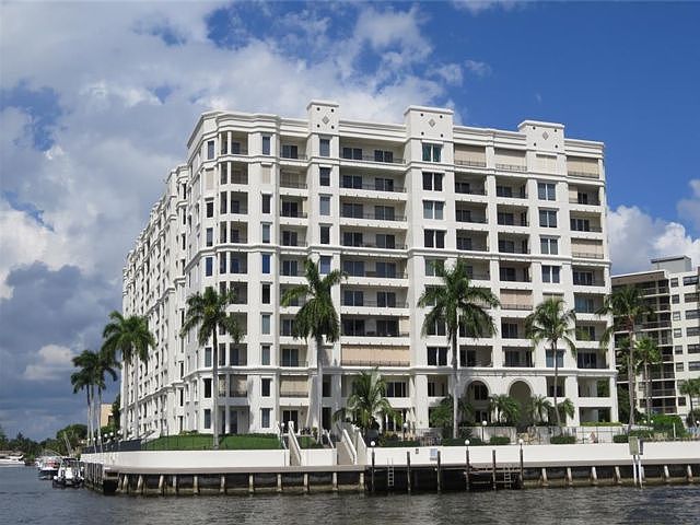 1st image of 2880 NE 14th Street Cswy #8D