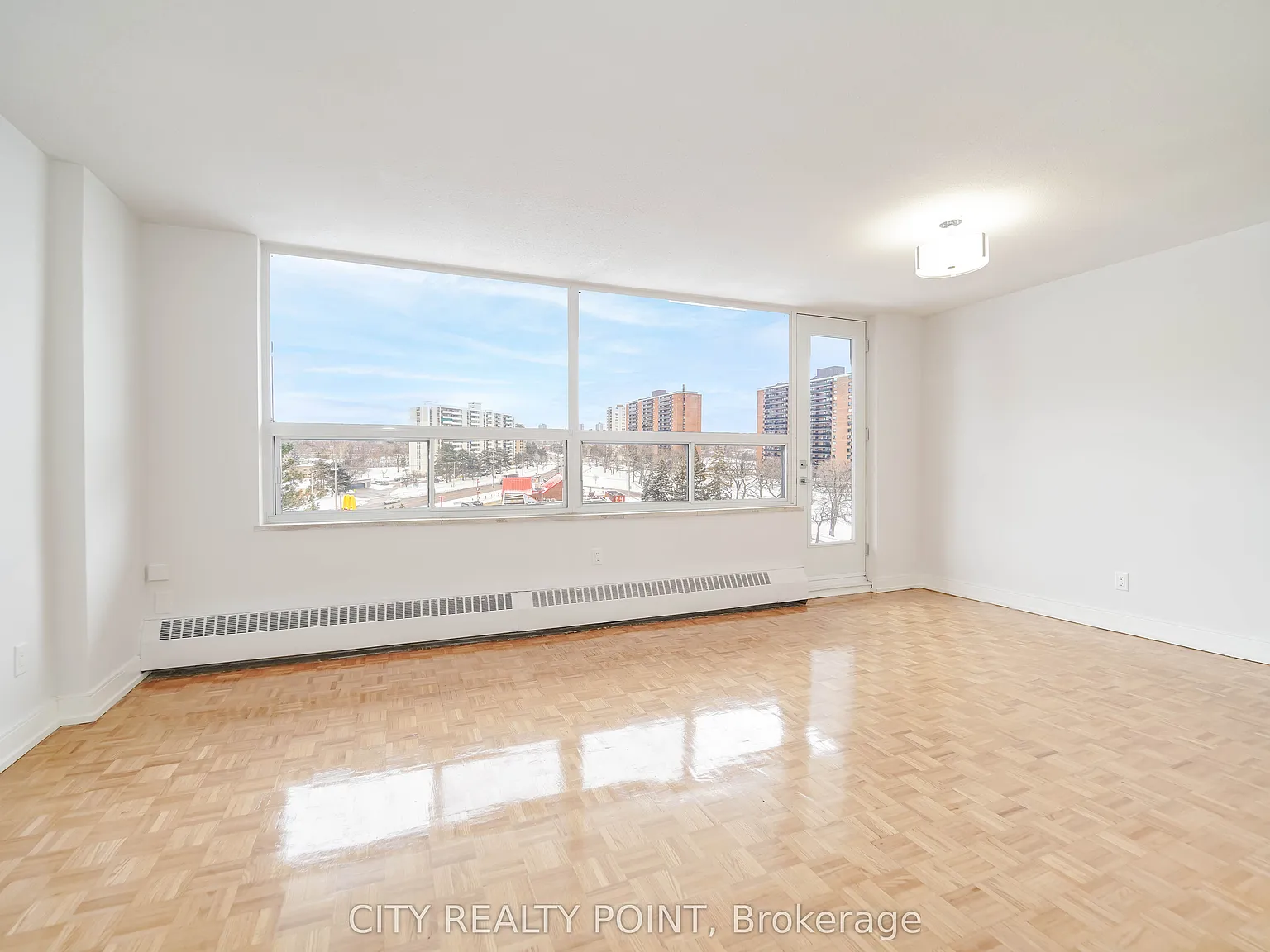 2 bed, $2,595 — Photo 4