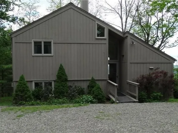 10712 Skyline Dr #B, Corning, NY 14830