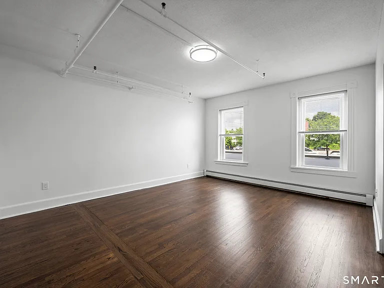187 Bank St #302 — Photo 7