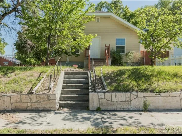 594 J St, Idaho Falls, ID 83402