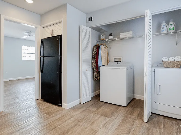 The Flats at Seminole Heights — Photo 17
