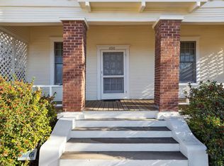 600 S Glasgow Dr, Dallas, TX 75223