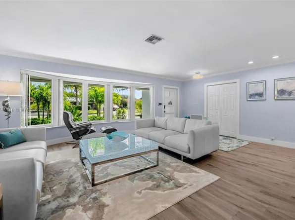 4811 Grant St, Hollywood, FL 33021