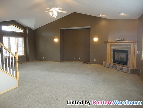 4th image of 4125 Jandell Ave NE