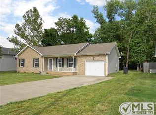 2738 N Whitfield Rd, Clarksville, TN 37040