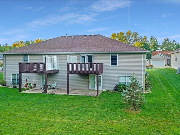 4th image of 141 Rolling Oaks Dr