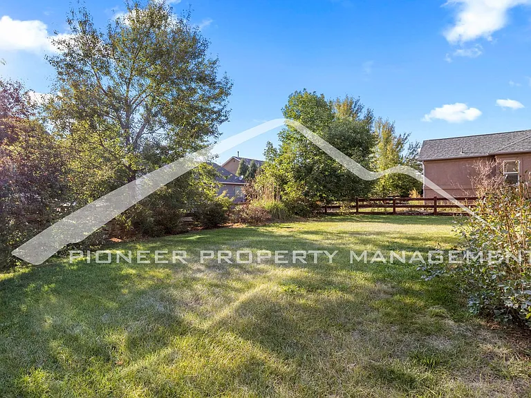 3654 Tail Wind Dr — Photo 22
