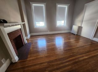 9 S Russell St #R1, Boston, MA 02114