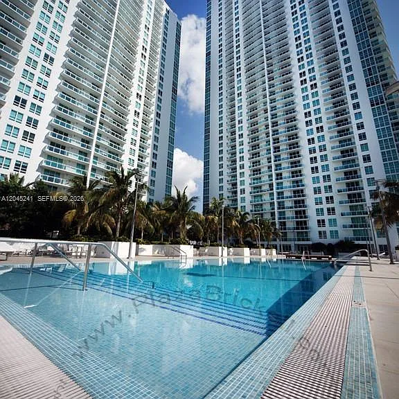950 Brickell Bay Dr #5000 — Photo 30