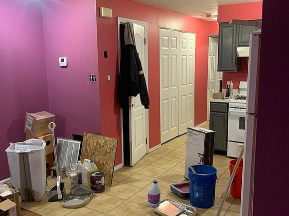 2nd image of 165 Sharrotts Rd #2
