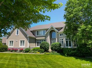 3572 Scottsdale Cir, Naperville, IL