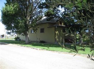 145 Hunt Rd, Newman, CA 95360