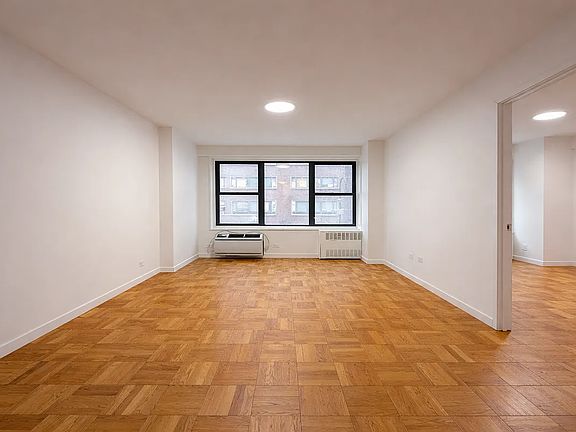 2nd image of 145 4th Ave APT 14L