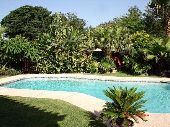 4th image of 3208 E San Luis Cir