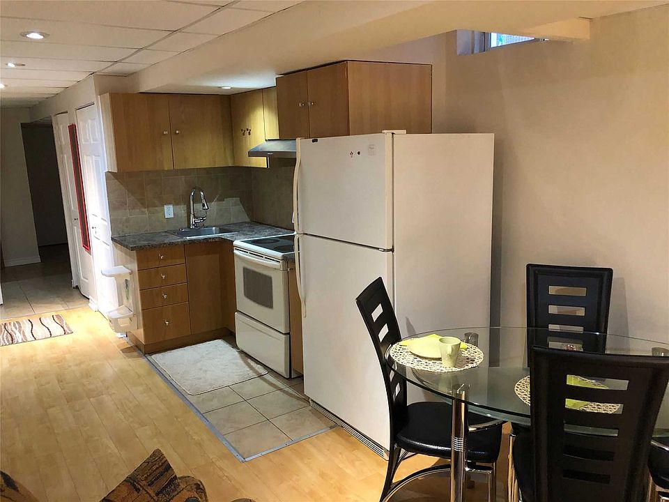 2nd image of 34 Harmony Rd