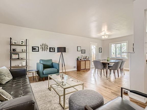 5th image of 4660 E Wyoming Pl