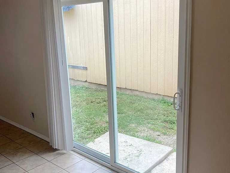 4339 Lehman Dr — Photo 6