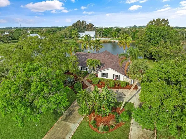 7445 N 16th Manor, Vero Beach, FL 32966
