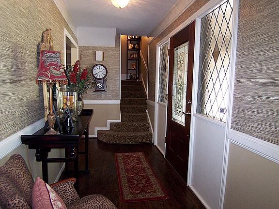 3rd image of 18314 Harrow Hill Dr