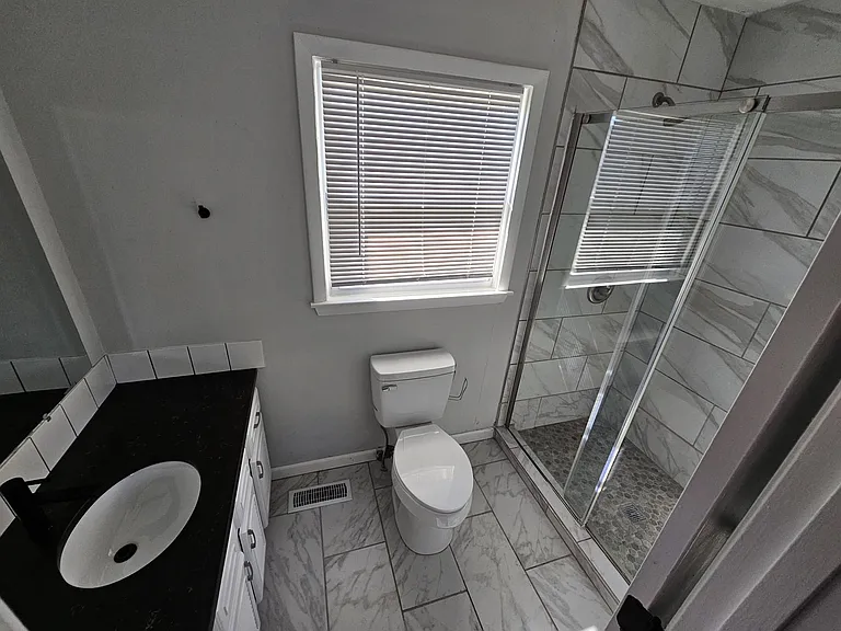 762 Gayron Dr — Photo 12