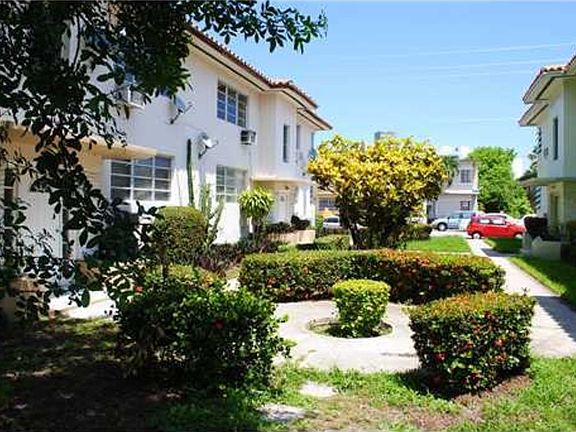4th image of 7770 Tatum Waterway Dr APT 3