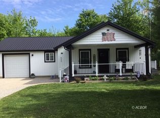 4990 Factory Rd, Albany, OH 45710