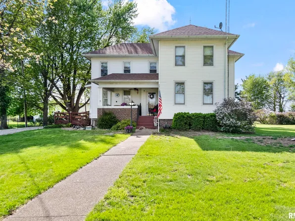 18197 Fairgrounds St, Petersburg, IL 62675