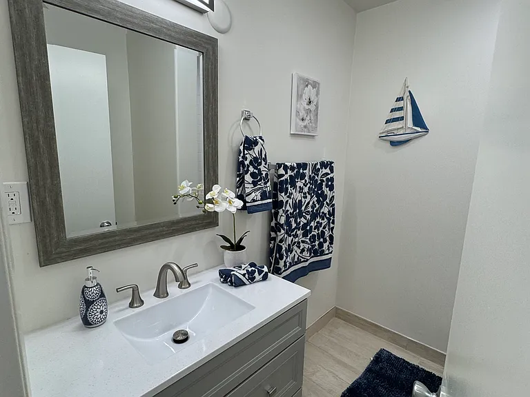 22608 Ocean Ave #2 — Photo 15