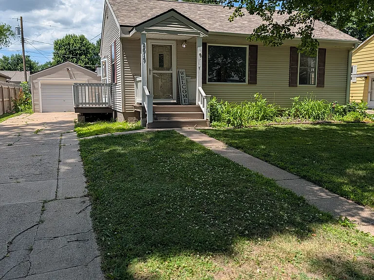 2019 N D St — Photo 1