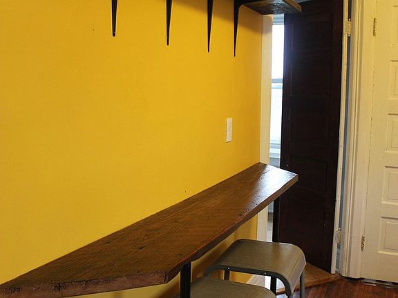5th image of 1188 West Ave #A