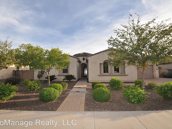 2nd image of 2875 E Wildhorse Dr