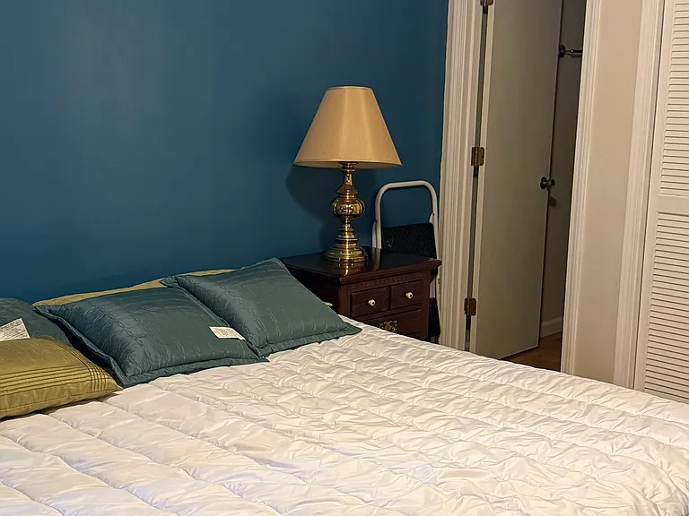 19 Lake Dr #E6 — Photo 3