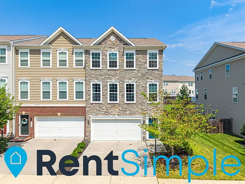 3 bed, 3.5 bath, 3080 sqft, $3,495 — Photo 3