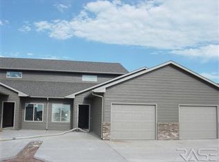 8313 W 56th St, Sioux Falls, SD 57106