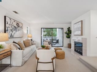 2578 Oak Rd APT 212, Walnut Creek, CA 94597