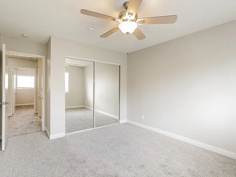 4136 Glenfield Cir — Photo 15