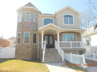 124 Bedell Ave, Staten Island, NY